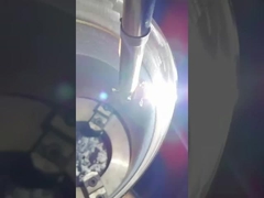 バルブ内壁の自動表面化装置 TIG