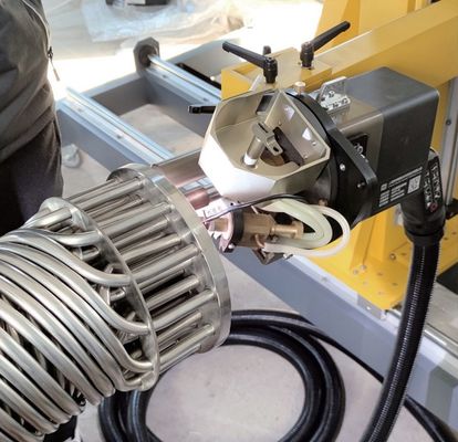 400Amp すべての位置チューブからチューブシート溶接機 熱交換器の溶接のためのタッチスクリーン制御